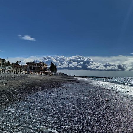 Casa Odello Suite And The Sea Bordighera Esterno foto