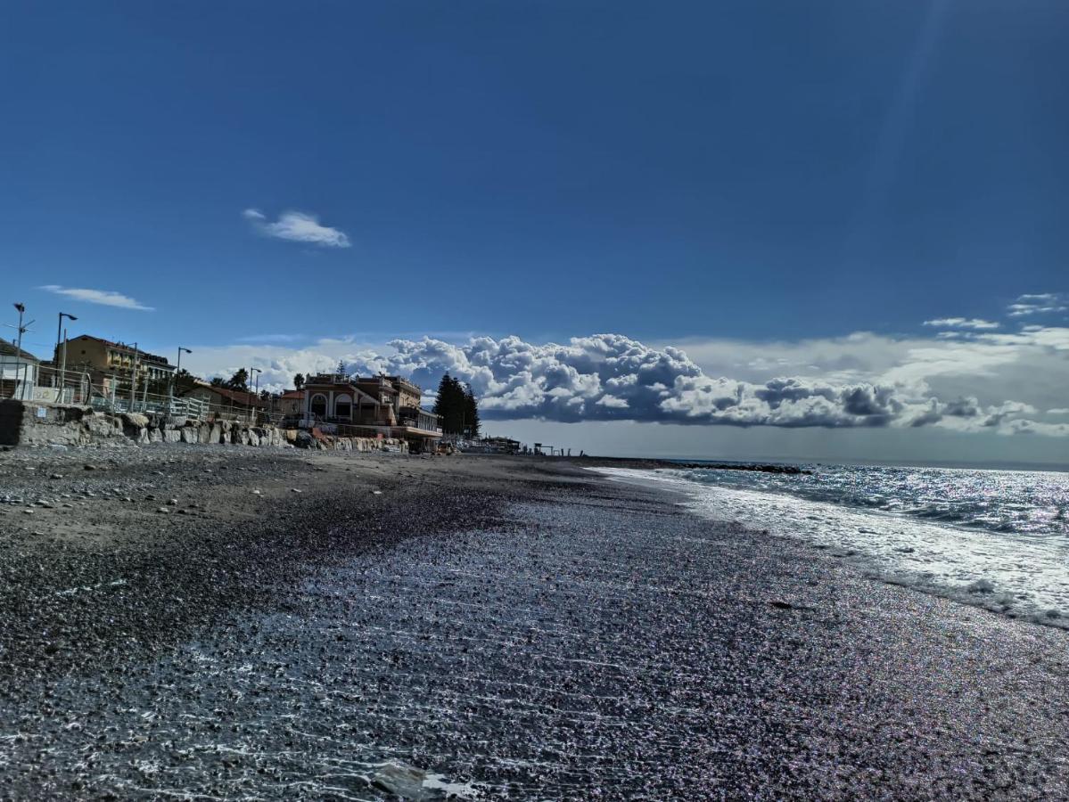 Casa Odello Suite And The Sea Bordighera Esterno foto